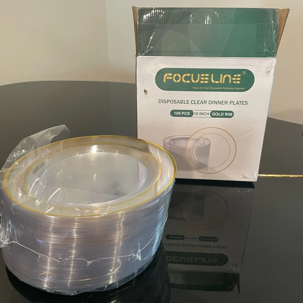 83 FOCUSLINE 10 Inch Clear and Gold Heavy Duty Plastic Plates, New